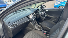 Vauxhall Astra 1.4T 16V 125 Design 5dr Petrol Hatchback